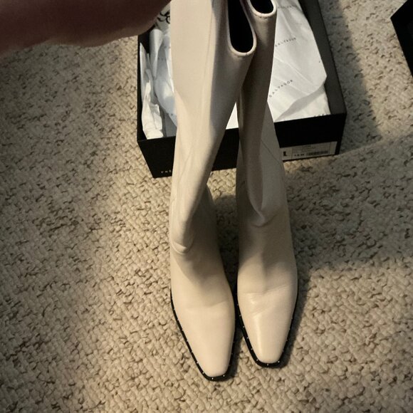 Freda Salvador LANA boot White/Creme Size 7.5 *BRAND NEW IN BOX* - Picture 2 of 8